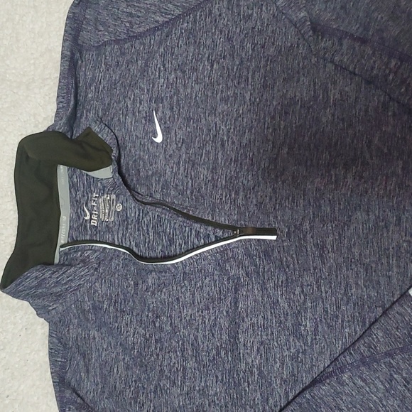 NIKE DRI Fit purple Performance Shirt. Xl. Half Zip. Thumb Holes - Picture 12 of 12